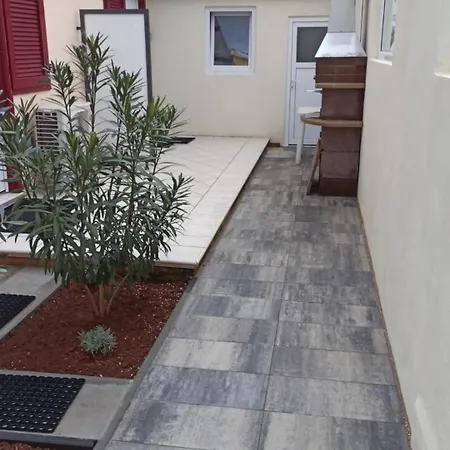 Dija Riva 1